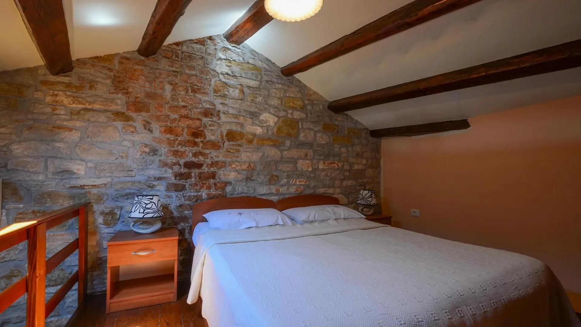 Malvazija I Teran Appartement Buje